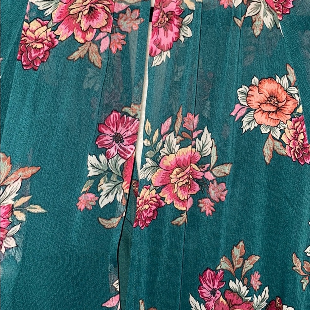 Forever 21 Dark Green Floral Romper - Picture 5 of 5